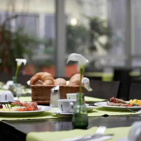 Intercityhotel Wien