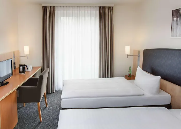 Intercityhotel 4* Vienna