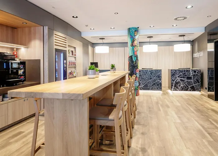 Intercityhotel Hotel 4*