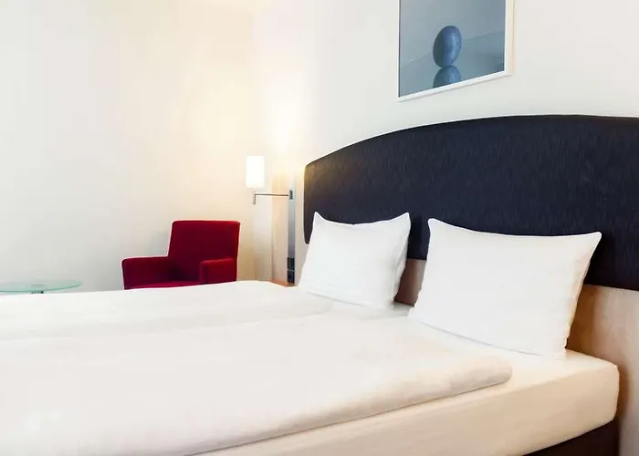 Hotel Intercityhotel 4*