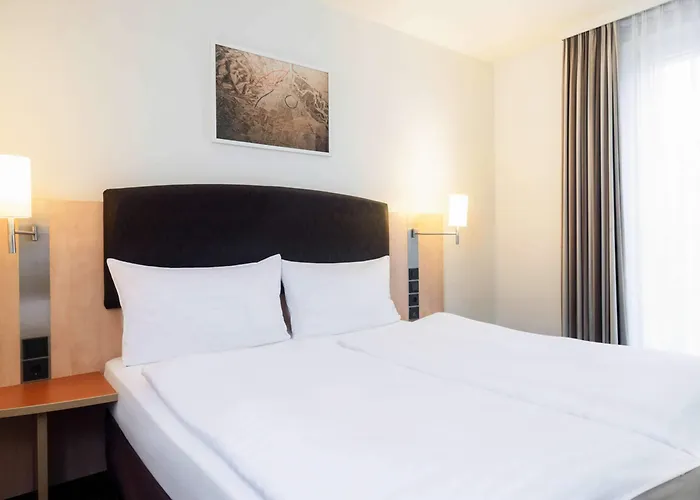 Intercityhotel Hotel 4*